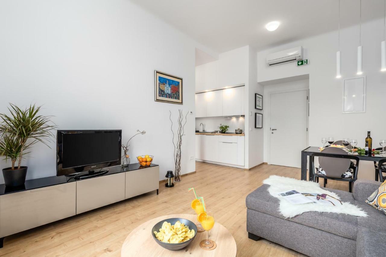 Apartman Deark Apartment Rijeka Exterior foto
